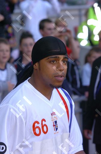 03.jpg