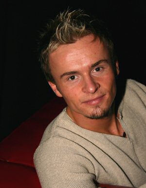 09.jpg