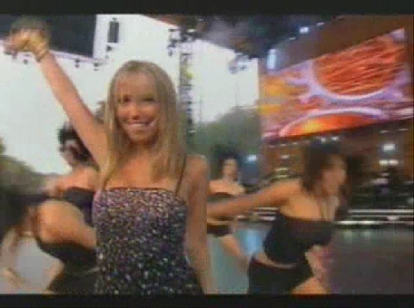 somegirls-olympictorchconcert-006.jpg