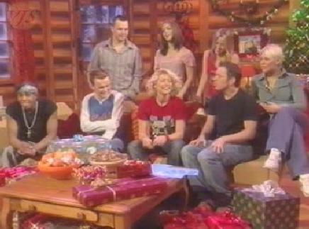 Other-Group-BestAboutChristmas_Presents-SaturdayShow-Dec22_000001.jpg