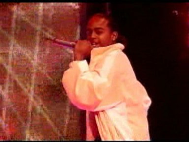 Performance-Group-Alive-UKTop4020003_0001.jpg