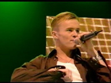 Performance-Group-Alive-UKTop4020003_0008.jpg