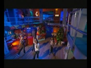 Performance-Group-Alive-XChange20002_0008.jpg