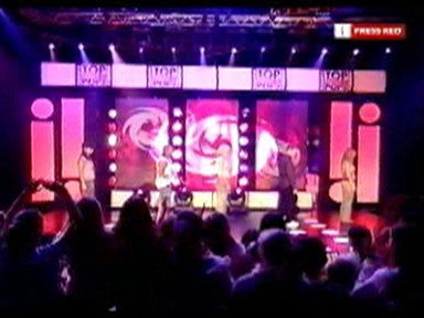 Performance-Group-Dance-TOTP20001_0001.jpg