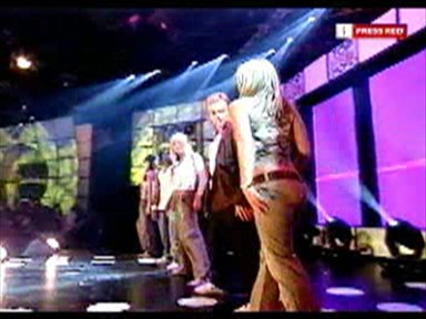 Performance-Group-Dance-TOTP20009_0004.jpg