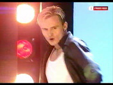 Performance-Group-Dance-TOTP20014_0001.jpg