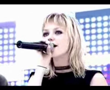 saygoodbye-popworld-072.jpg
