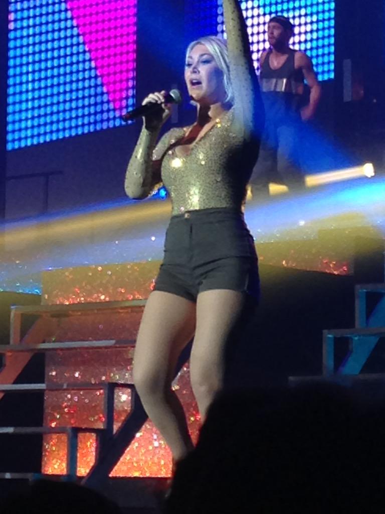 AmberVictoriaa_-01.jpg